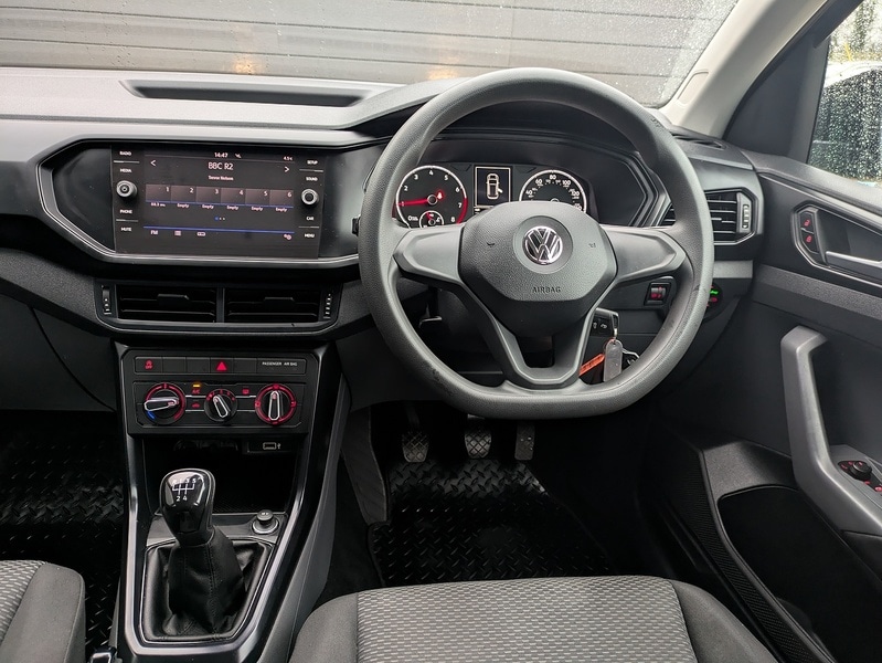 Used Volkswagen T-Cross 2019 for sale - 77272335: Photo 2