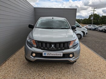 Used Mitsubishi L200 2018 for sale - 75574090: Photo