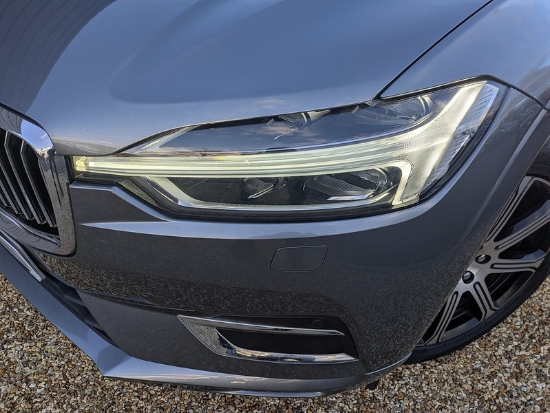 Used Volvo XC60 2017 for sale - 76643057: Photo 22