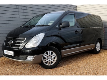 Used Hyundai i800 2018 for sale - 78091905: Photo