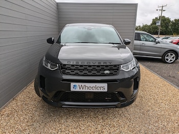 Used Land Rover Discovery Sport 2023 for sale - 75761355: Photo