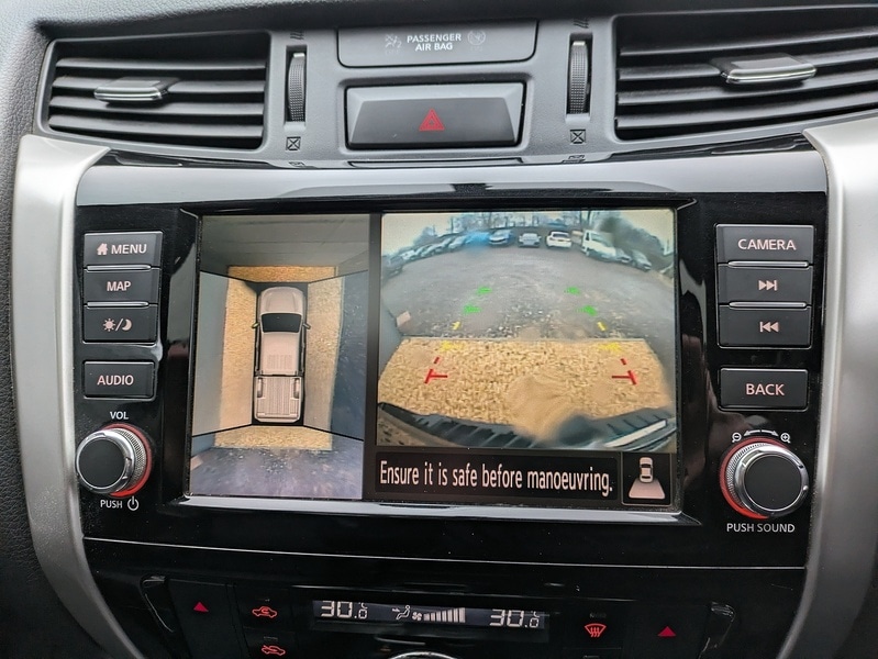 Used Nissan Navara 2019 for sale - 77337667: Photo 10