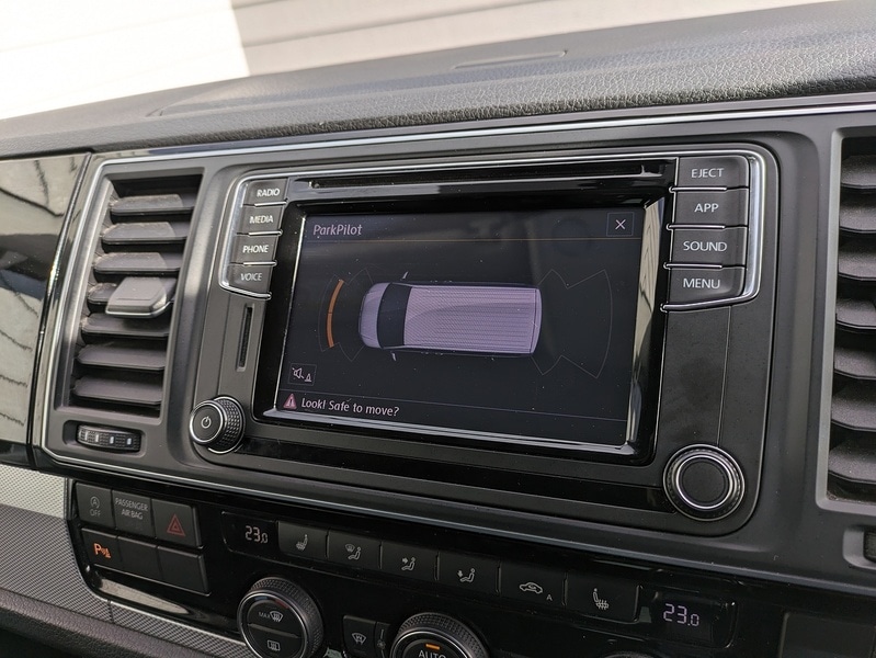 Used Volkswagen Caravelle 2018 for sale - 76346046: Photo 15