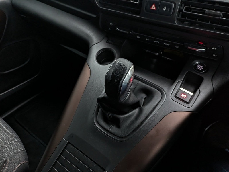 Used Peugeot Rifter 2019 for sale - 77188940: Photo 21