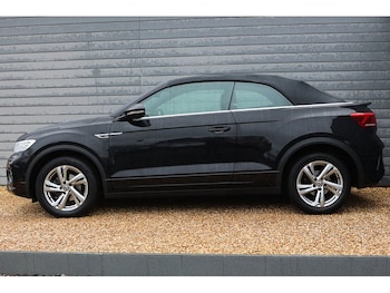 Used Volkswagen T-Roc 2022 for sale - 78711228: Photo