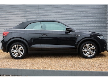Used Volkswagen T-Roc 2022 for sale - 78711228: Photo