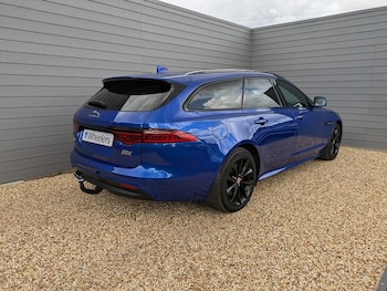 Used Jaguar XF 2020 for sale - 75749637: Photo
