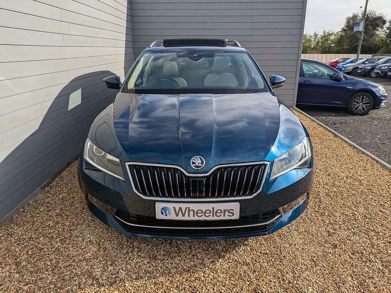Used Skoda Superb 2017 for sale - 76341113: Photo 4