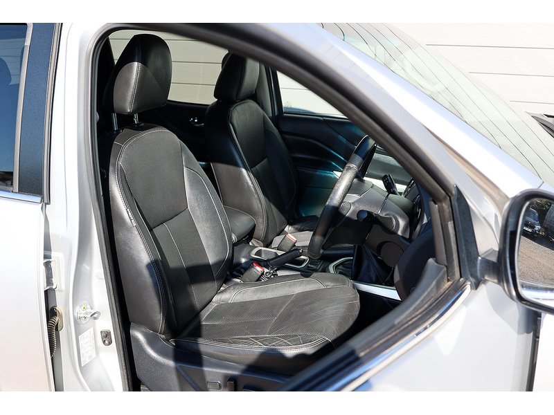 Used Nissan Navara 2019 for sale - 77920868: Photo 16