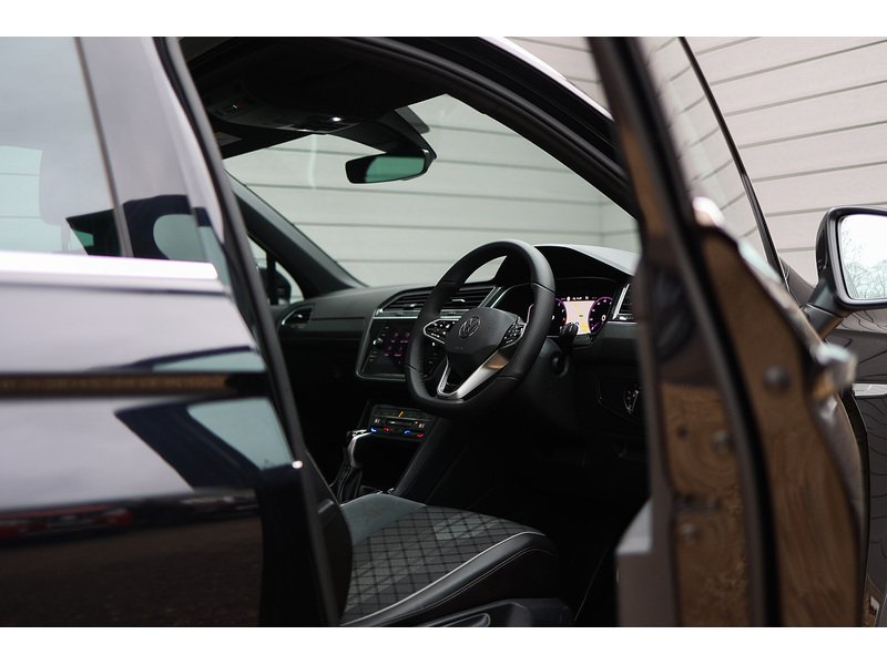 Used Volkswagen Tiguan 2021 for sale - 78003938: Photo 17