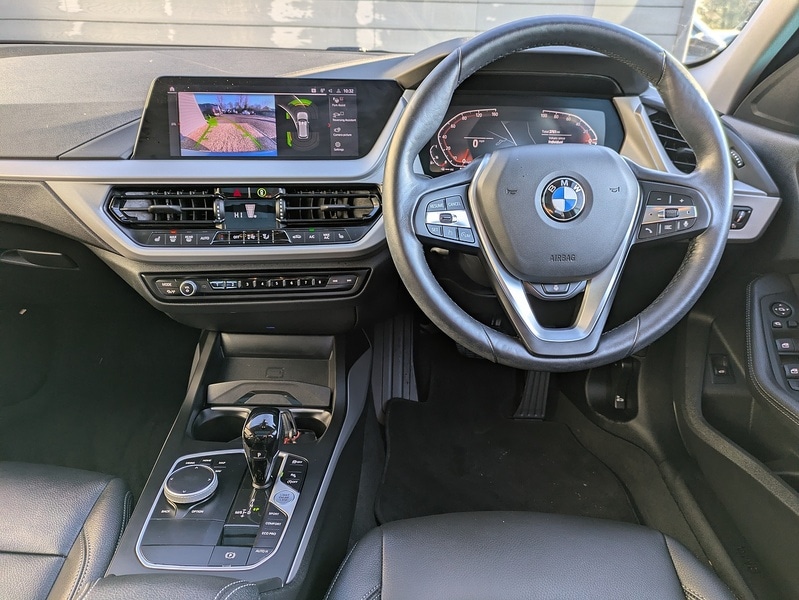 Used BMW 1 Series 2022 for sale - 77077863: Photo 2