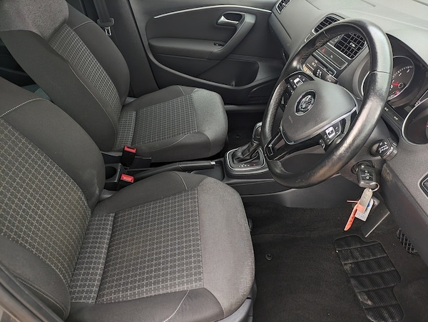 Used Volkswagen Polo 2016 for sale - 76323773: Photo 10