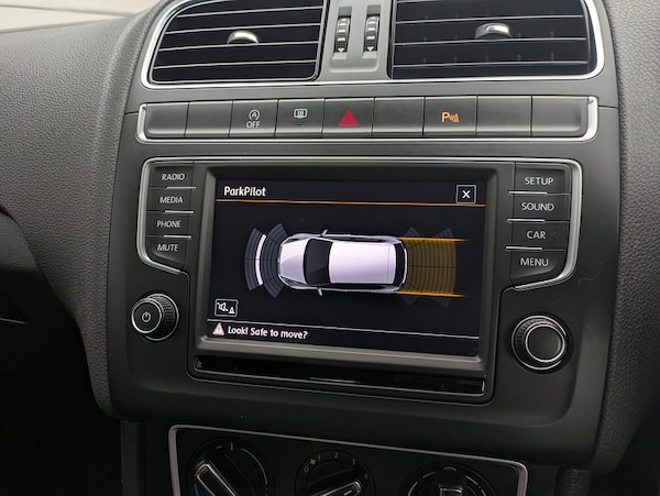 Used Volkswagen Polo 2016 for sale - 76323773: Photo 16