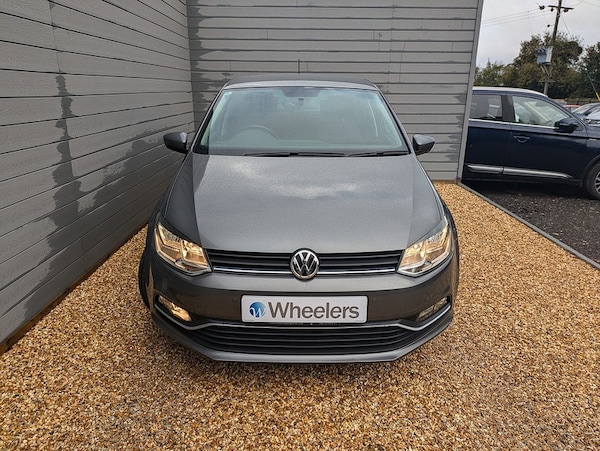 Used Volkswagen Polo 2016 for sale - 76323773: Photo 4