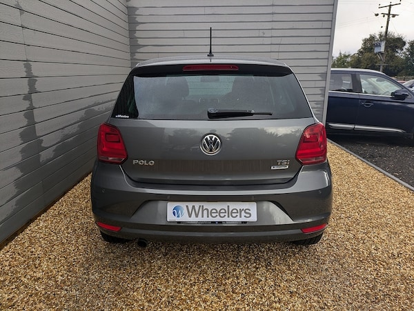 Used Volkswagen Polo 2016 for sale - 76323773: Photo 7