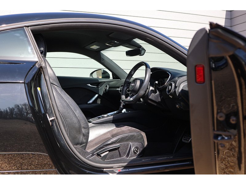 Used Audi TT 2018 for sale - 78163217: Photo 17