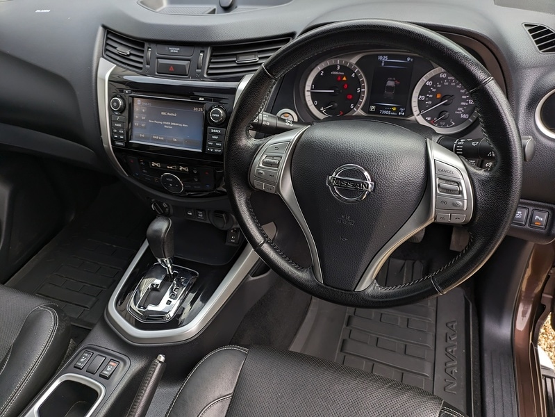 Used Nissan Navara 2018 for sale - 77716190: Photo 2