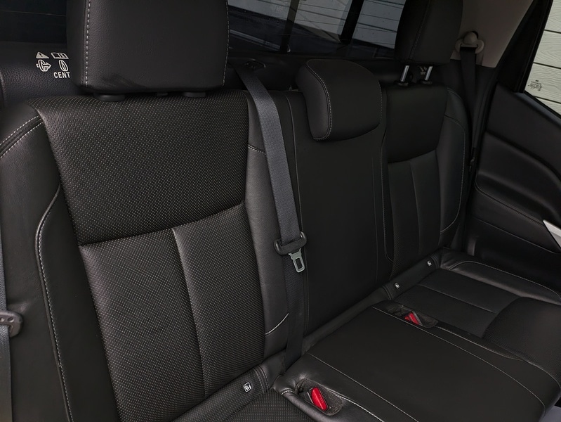 Used Nissan Navara 2018 for sale - 77716190: Photo 25