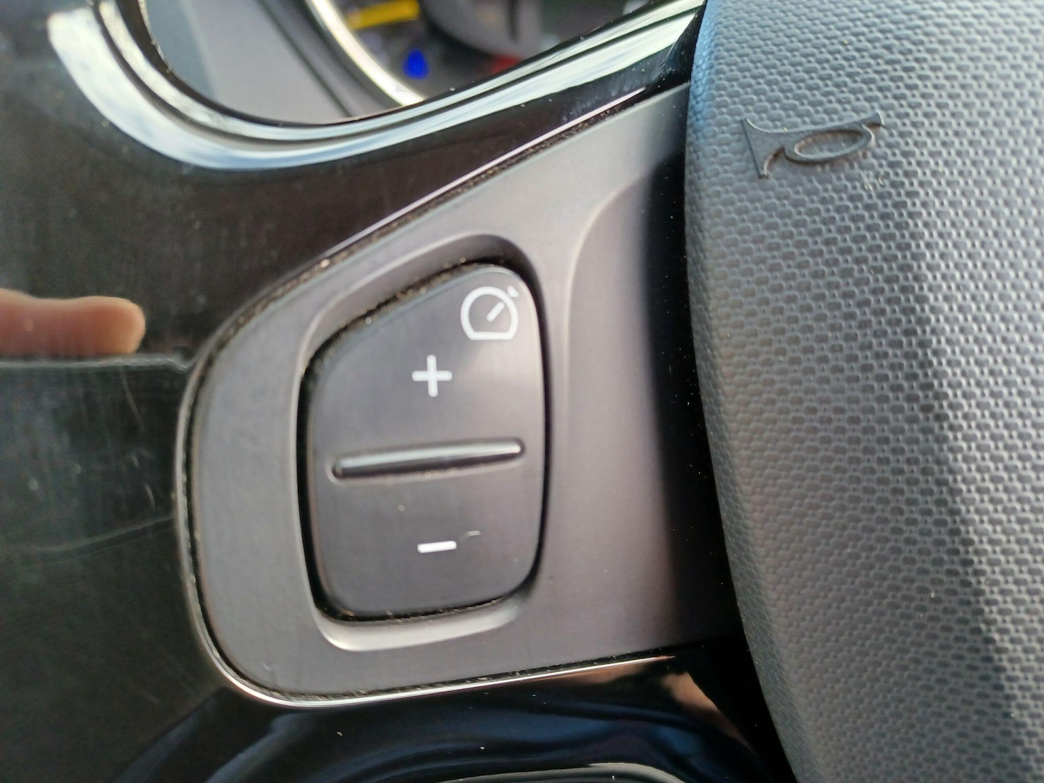 Used Renault Captur 2015 for sale - 77074559: Photo 23