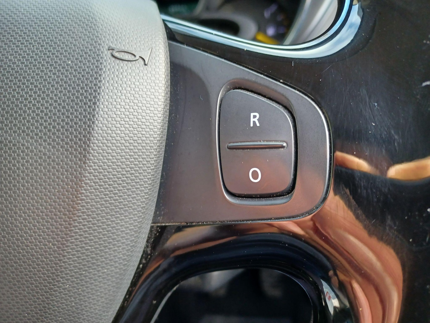 Used Renault Captur 2015 for sale - 77074559: Photo 24