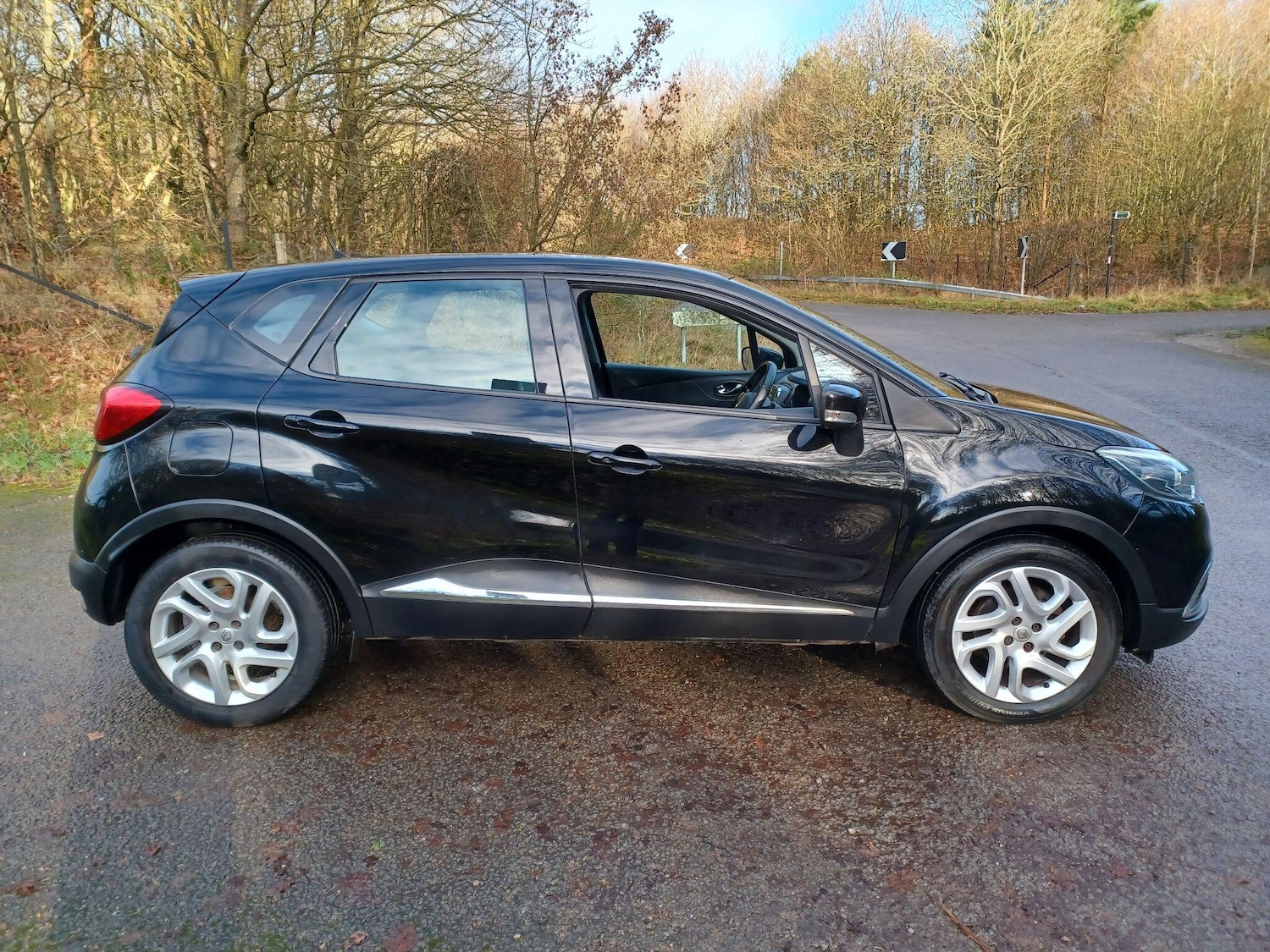 Used Renault Captur 2015 for sale - 77074559: Photo 4