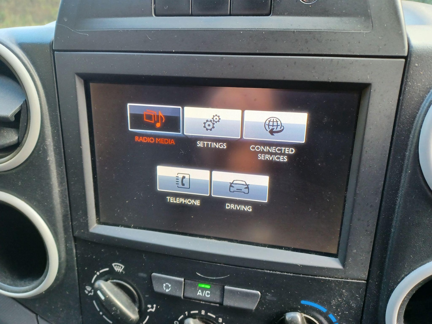 Used Citroen Berlingo 2016 for sale - 76645515: Photo 16