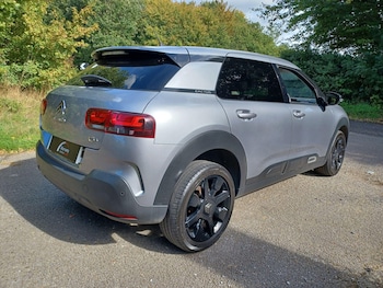 Used Citroen C4 Cactus 2018 for sale - 76085251: Photo