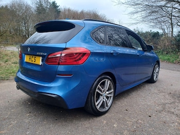 Used BMW 2 Series 2019 for sale - 77882276: Photo