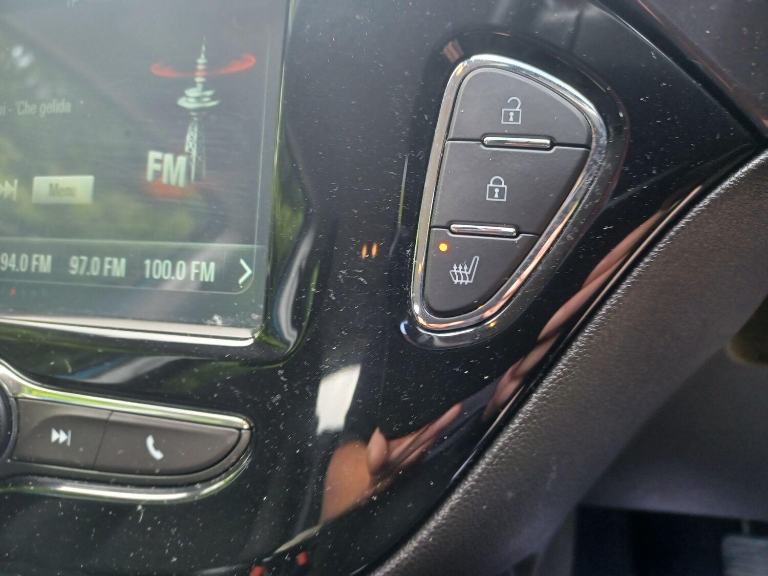 Vehicle 30