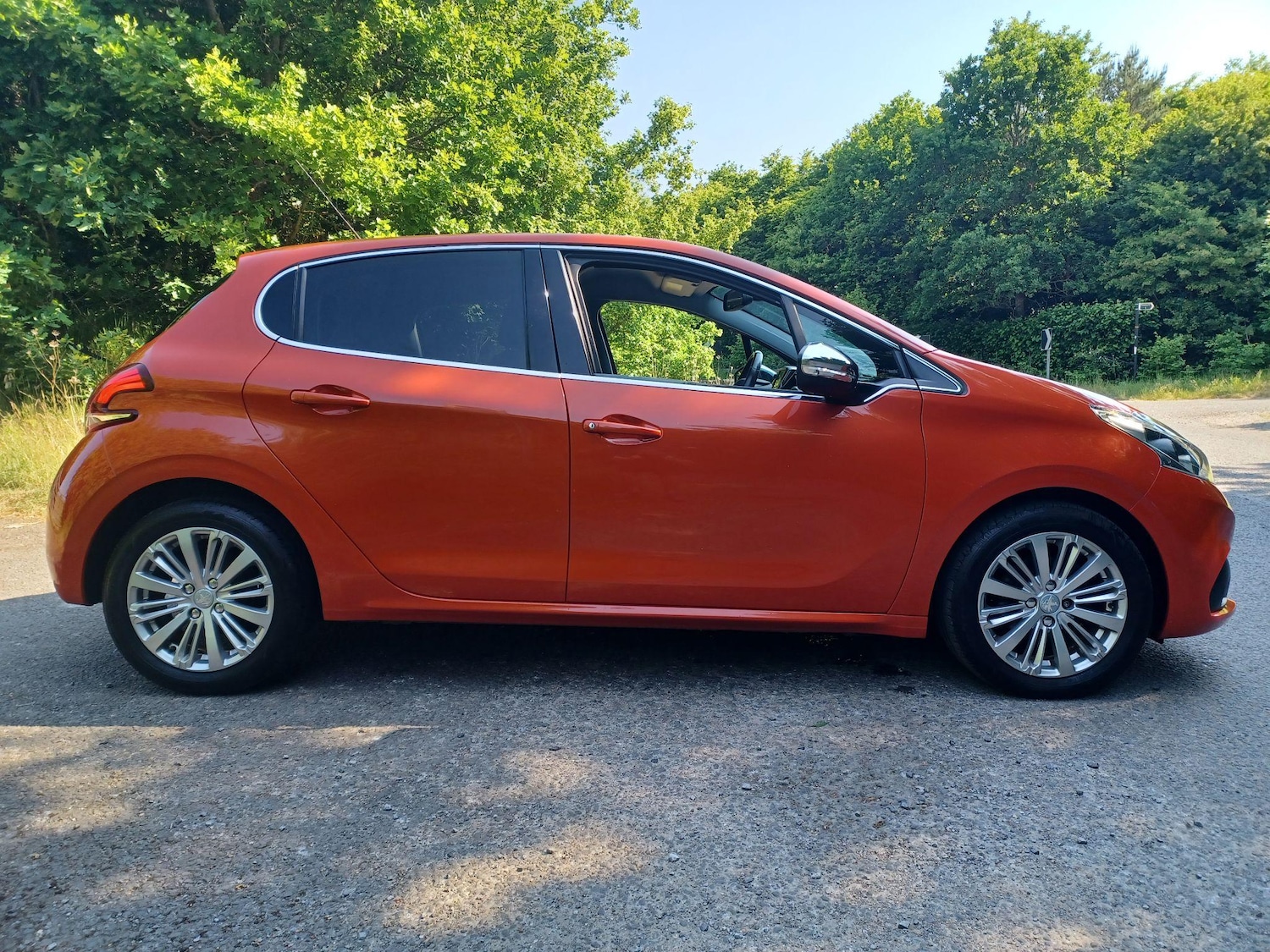 Used Peugeot 208 for sale - 76995694: Photo 4
