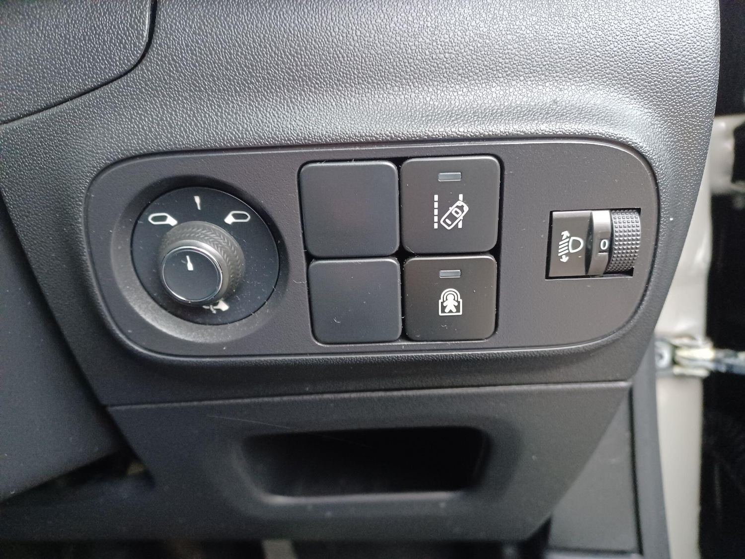 Used Citroen C3 2018 for sale - 77479580: Photo 27