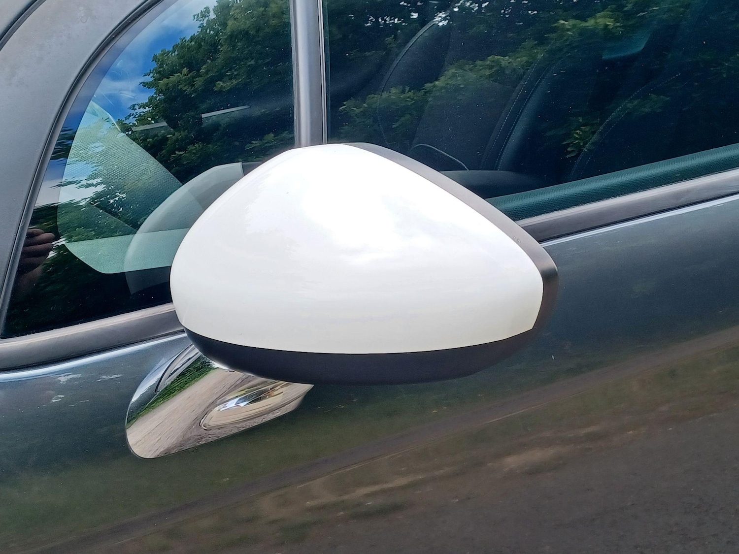 Vehicle 44