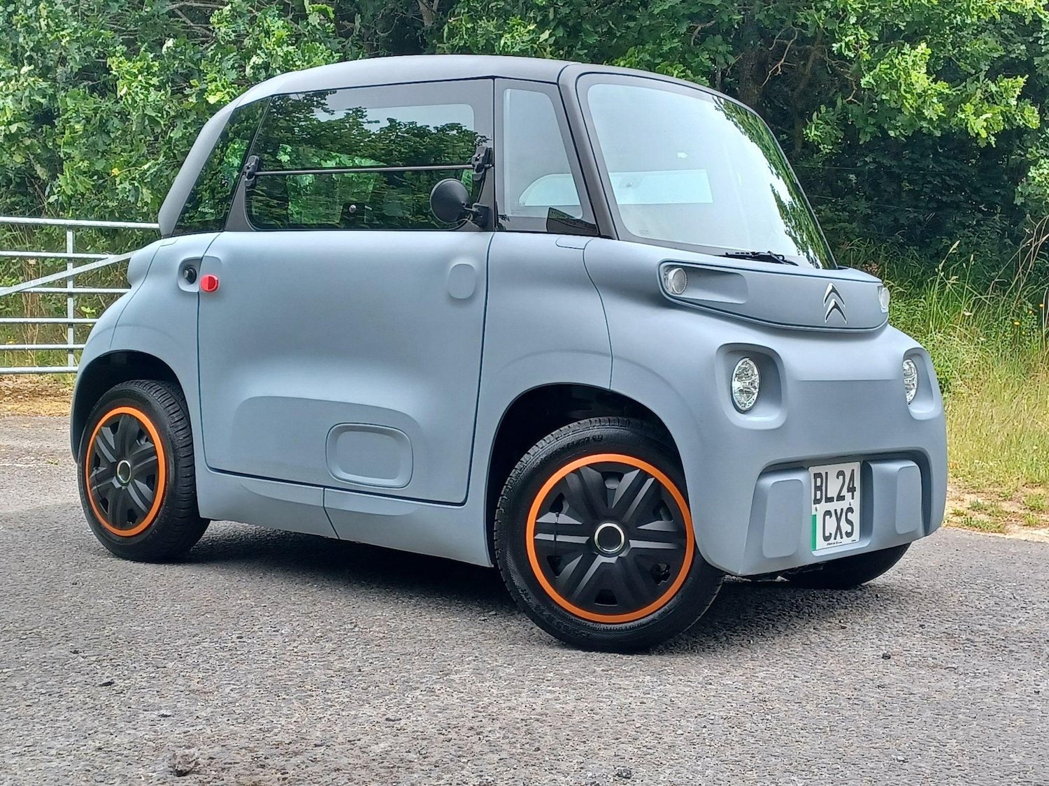 Vehicle 1