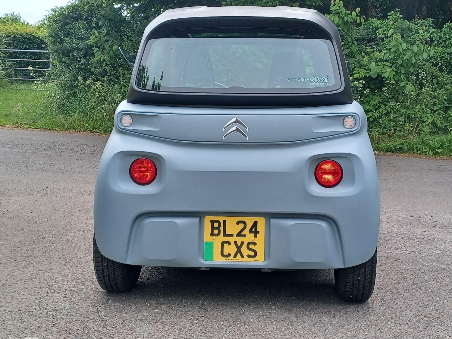 Vehicle 27
