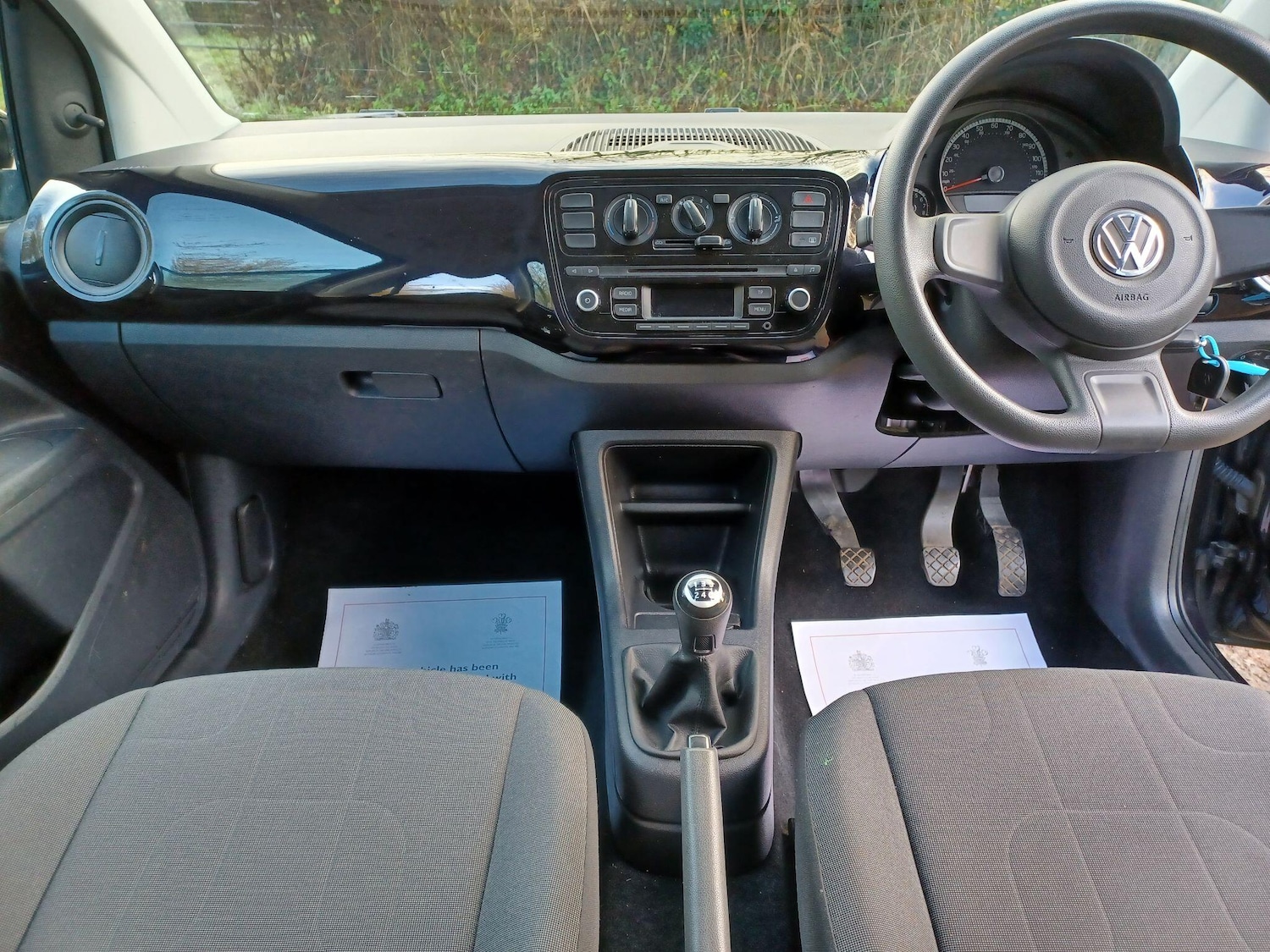 Used Volkswagen up! 2014 for sale - 77015594: Photo 18