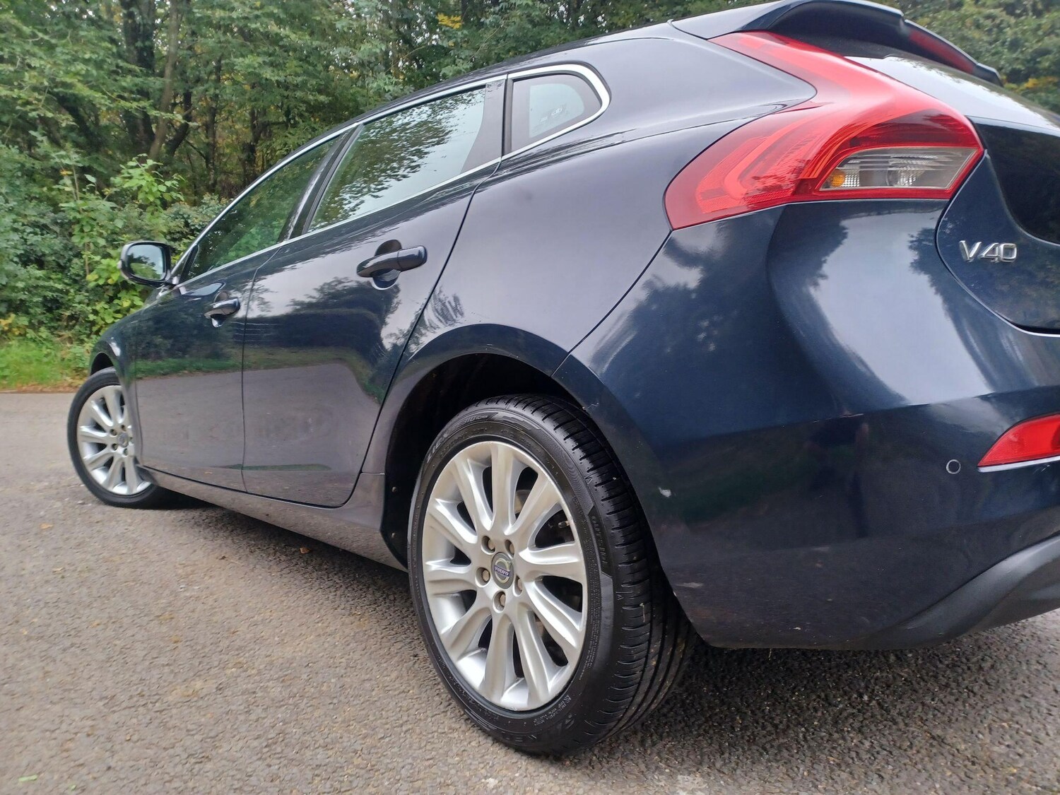 Used Volvo V40 2014 for sale - 76315212: Photo 50