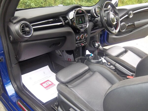 Used MINI Hatch 2018 for sale - 76158679: Photo 10
