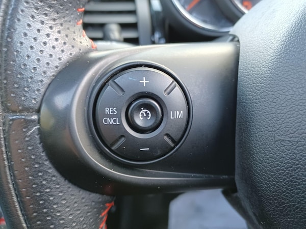 Used MINI Hatch 2018 for sale - 76158679: Photo 30