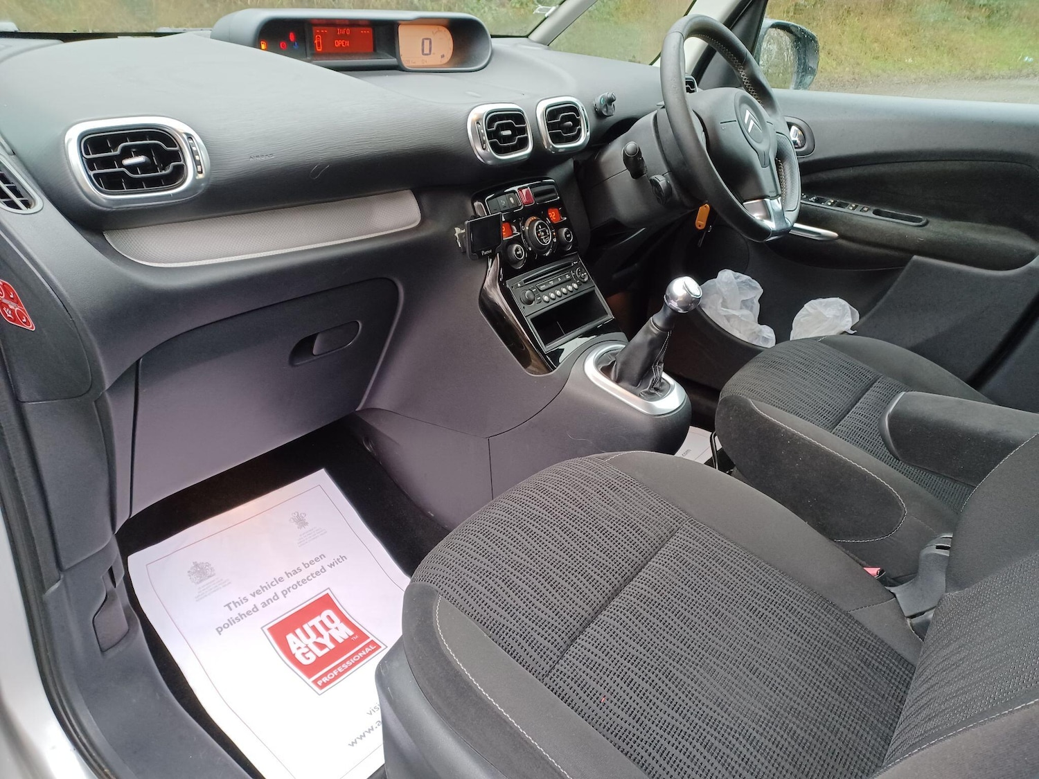 Used Citroen C3 Picasso 2009 for sale - 77559899: Photo 10