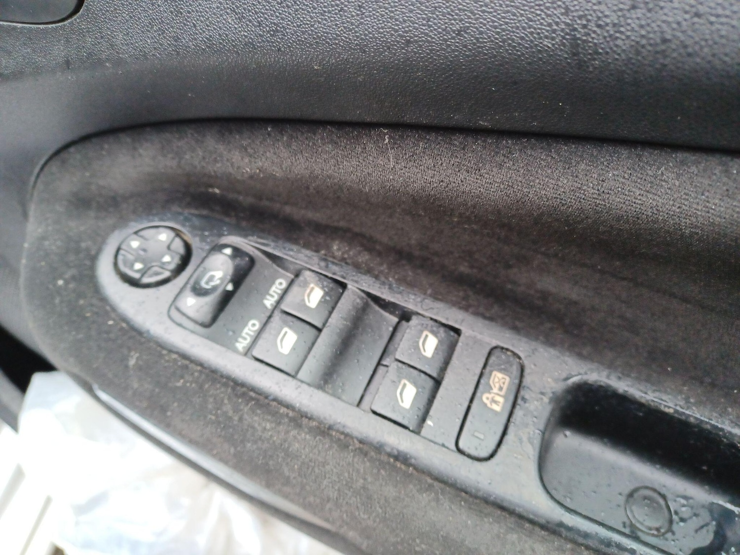 Used Citroen C3 Picasso 2009 for sale - 77559899: Photo 25