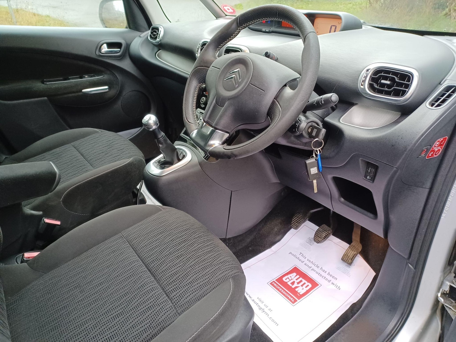 Used Citroen C3 Picasso 2009 for sale - 77559899: Photo 8