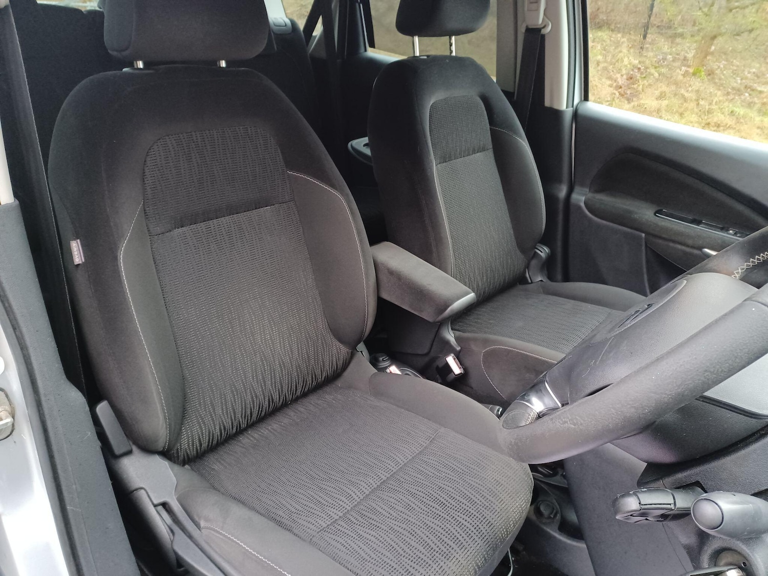 Used Citroen C3 Picasso 2009 for sale - 77559899: Photo 9