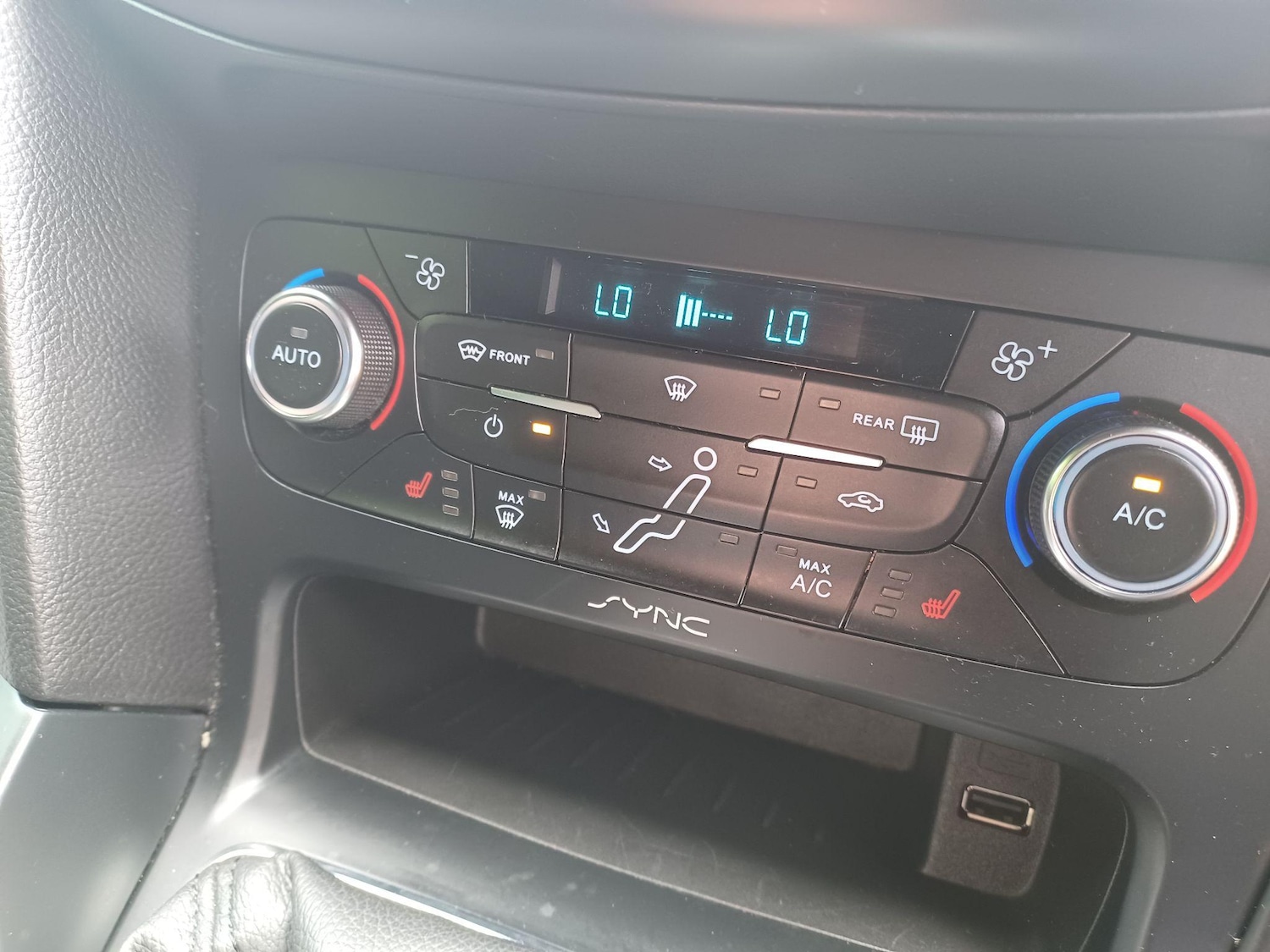 Used Ford Focus 2015 for sale - 76592362: Photo 25