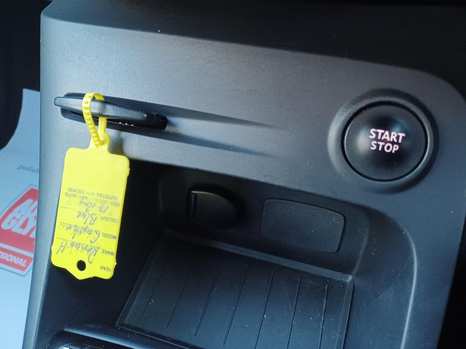 Used Renault Captur 2017 for sale - 76473031: Photo 24