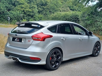 Used Ford Focus 2015 for sale - 76072150: Photo