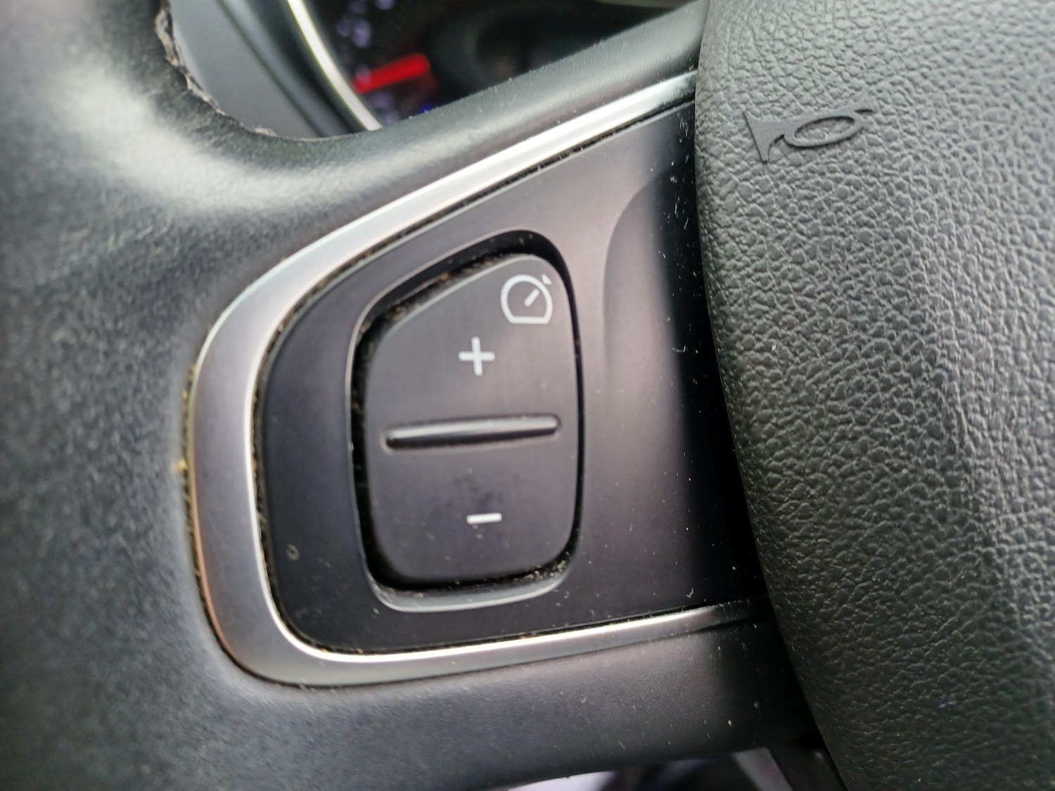 Used Renault Captur 2017 for sale - 76992008: Photo 37