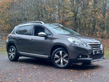 Used Peugeot 2008 2016 for sale - 76549927: Photo