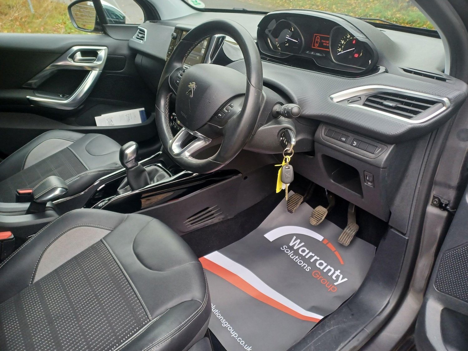 Used Peugeot 2008 2016 for sale - 76549927: Photo 8