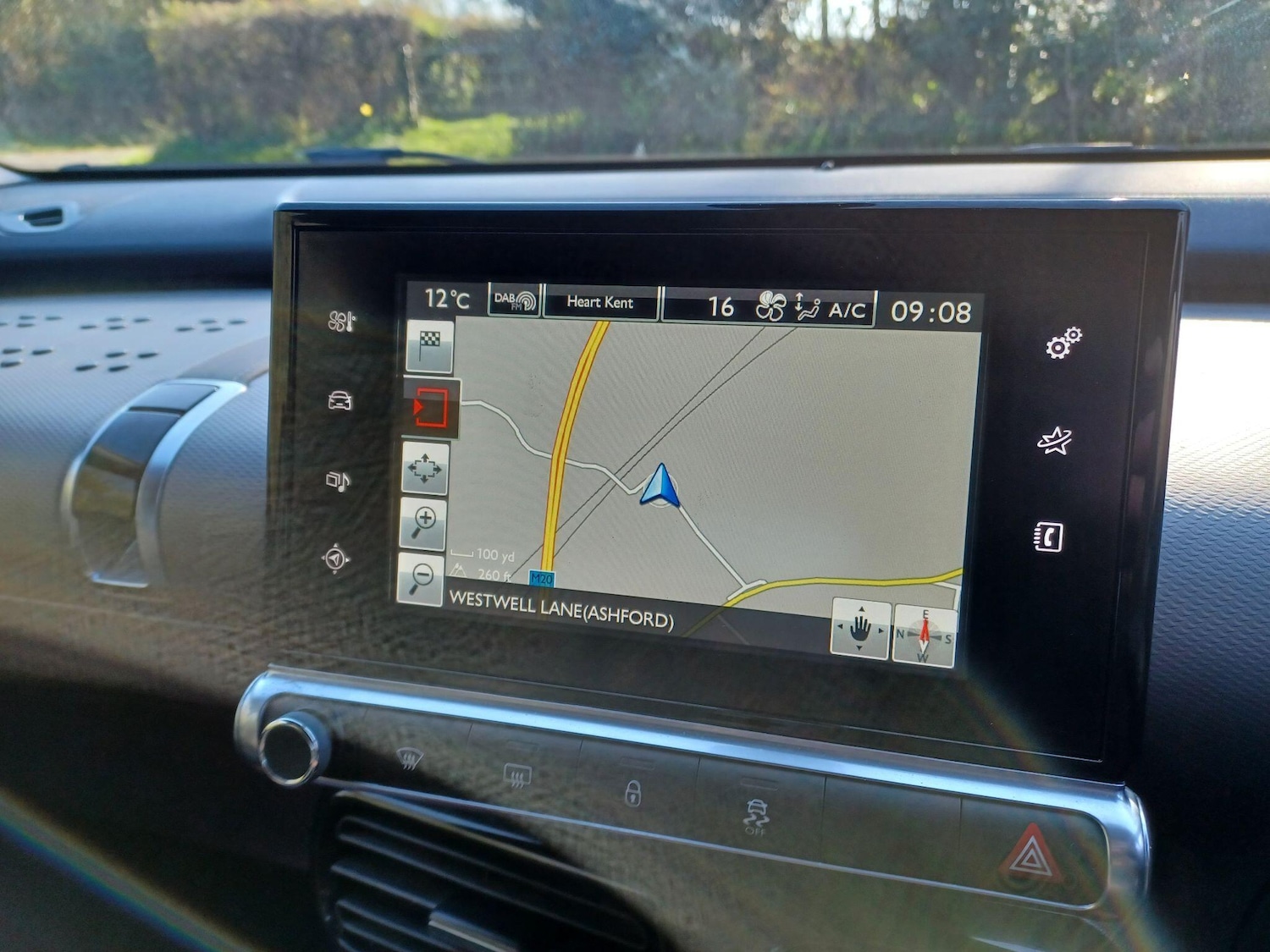 Used Citroen C4 Cactus 2017 for sale - 77978480: Photo 18