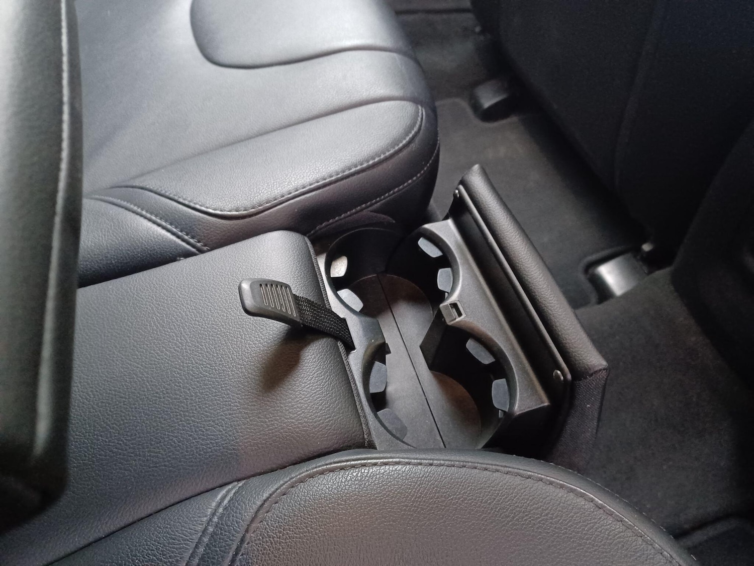 Used Volvo V40 2014 for sale - 76549975: Photo 16